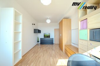 Milovice, prodej bytu 3+kk, 91m2 s lodžií., ev.č. 1900 - 9
