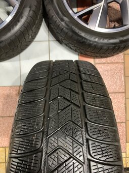 Alu kola Škoda R19 5X112 ZÁNOVNÍ ZIMNÍ PNEU 235/50 R19 - 9