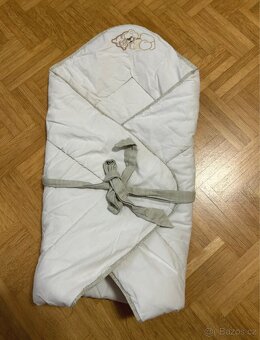 Dětská kolébka s příslušenstvím - 9