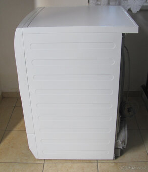 KONDENZAČNÍ SUŠIČKA PRÁDLA ELECTROLUX - 8KG - A++ - 9