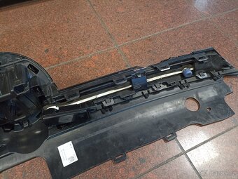 Maska chladiče VW GOLF 8 VIII 2020- s LED 5H0853651S - 9