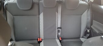 Ford Focus kombi 1,6Ti-VTC 92kW benzín 100 000km - 9