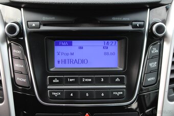 Hyundai i30 1,6 CRDi ČR,VÝHŘEVY,DPH,2014 - 9
