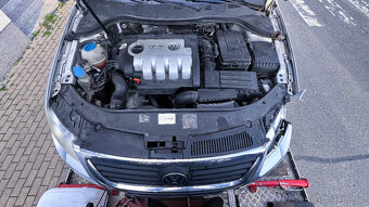 Vůz na náhradní díly VW Passat B6 kombi 2007 BMP JLU LA7W - 9