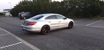 VOLKSWAGEN Passat CC - 9