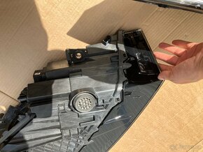 xenon audi q7 15- 4m levy pravy svetlo matrix svetlo - 9
