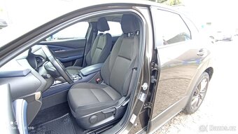MAZDA CX-30 2,0 SKYACTIV-X AWD M-HYBRID - 9