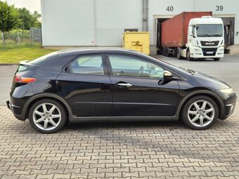 Honda Civic 1.8 iVTEC - 9