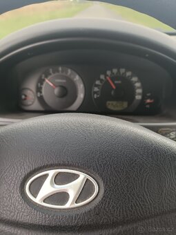 7 míst LPG Hyundai Trajet 2.0 i - 9