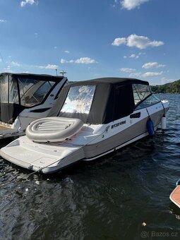 Fourwinns 285 top stav záruka Zimní cena - 9