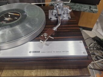 gramofon Yamaha Model YP-D 51 - 9