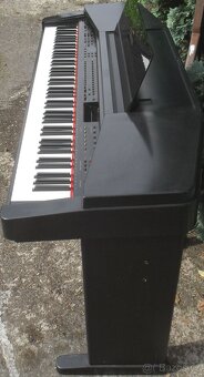 Digitální piano Yamaha Clavinova CVP 50 - 9