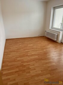 Prodej rodinné domy, 200 m2 - Praha - Kunratice, ev.č. 00357 - 9