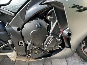 Yamaha YZF-R1 (2013), Akrapovič, 29 600 km – krásný stav - 9