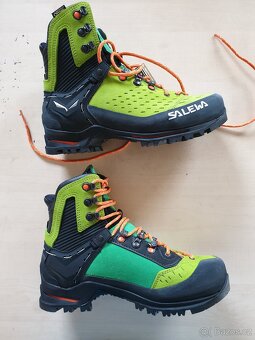 NOVÉ trekkingové boty LOWA, GARMONT a SALEWA - 9