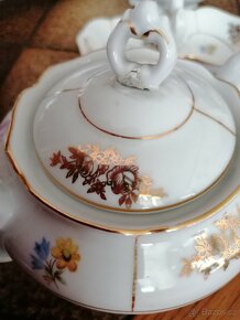 Starožitná porcelánová souprava - 9