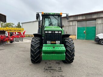 John Deere 8200 - 9
