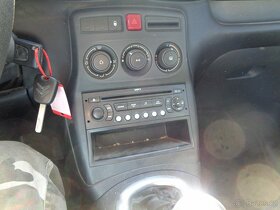 Citroen C3 picasso 1,6vvti Rozprodám na náhradní díly - 9