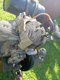 Prodám starý postřikovač značky Autofenomen sigma pump - 9