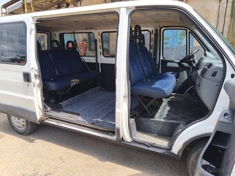 Prodám Peugeot boxer - 9 míst - 9
