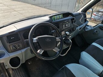 Ford Transit bus  - 9 míst, rok 2010, 2,2 nafta 103kW - 9