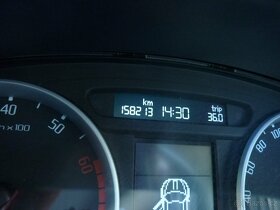 Fabia 1.2 51kW KLIMATRONIK 2007-06 - 9