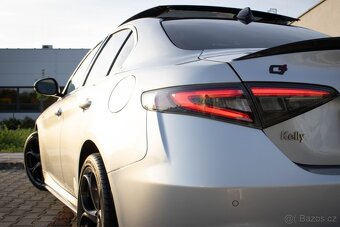 Alfa Romeo Giulia 2.0 Turbo Veloce AT AWD - AJ NA SPLÁTKY - 9