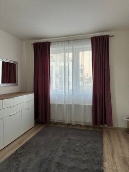 Šedý hebký koberec s vysokým vlasem 160x230 cm - 9
