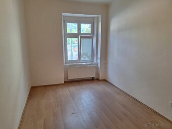 Prodej bytu 3+1, 60 m2, Praha 7 - Holešovice., ev.č. 00748 - 9