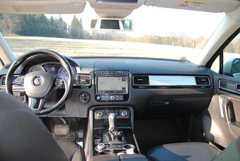 VW TOUAREG 3.0 TDI V6 - 4X4 193 KW TAŽNÉ - 9