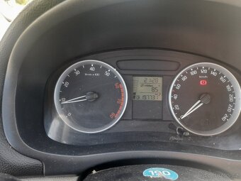 Škoda Roomster 1 2 htp - 9