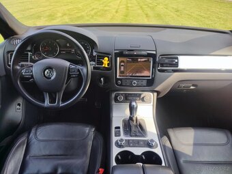 VW TOUAREG 7P 3.0TDi 176kW 2011 ČR - 9