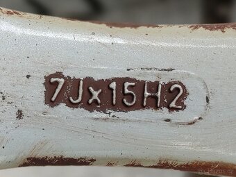 ALU litá kola na MAZDA 195/65/15,rozteč 5x114mm. - 9