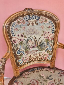 Párová rokoková křesílka s gobelínovým čalouněním 86,5 × 59 - 9