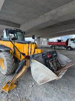 17 - ti metrový manipulátor JCB 540-170 rok 2016 - 9