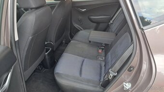 Hyundai ix20, 1.4i / 66KW TRIKOLOR Plus ČR - 9