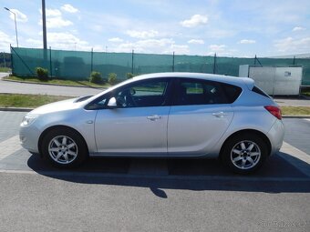 Opel ASTRA 1.7 CDTi Comfort, 81 kW, Aut. Klima - 9