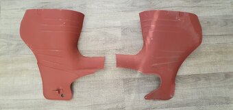 Jawa 50 pionýr 550, 555 prsíčka, dvířka, podsedláky, víčko - 9