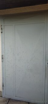 Vrata kovová garážová - 9