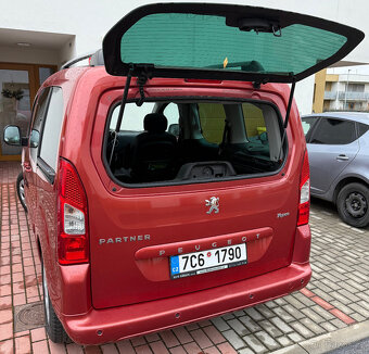 Peugeot Partner Tepee 2008 benzin - 9