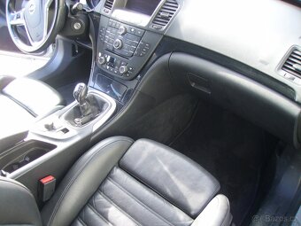 Opel Insignia 2.0 CDTI Manuál - 9