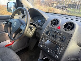 VW Caddy Life 1.9TDi 77kW DSG - r.v. 11/2007 - náhradní díly - 9