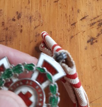 RU Ag Červený kříž FJI, za zásluhy o Červený kříž - 9