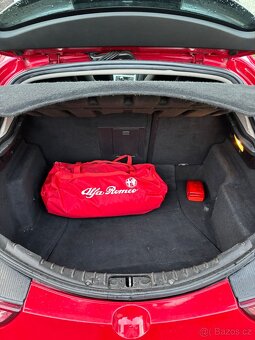 Alfa Romeo Brera 3.2 JTS - 9
