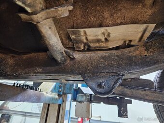 Suzuki Jimny 1.3i 4x4 TZ STK do 10/2025 - 9