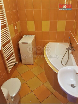 Prodej bytu 1+kk, 33 m², Praha 9, ul. Boloňská - 9