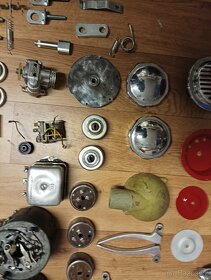 Prodám náhradní díly naJAWA Californian, JAWA 250, Libeňák.. - 9