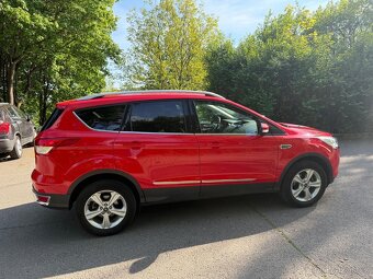 Ford Kuga 1,5 - 9