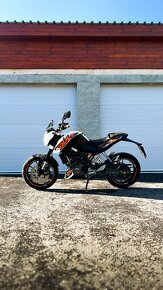 KTM DUKE 125 - 9