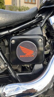 Honda VT750DC Black Widow - 9